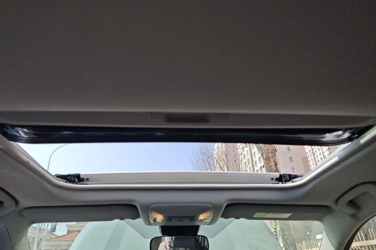 Used Toyota RAV4 2021 2.0L CVT Two-Wheel Drive Fashion PLUS Edition
