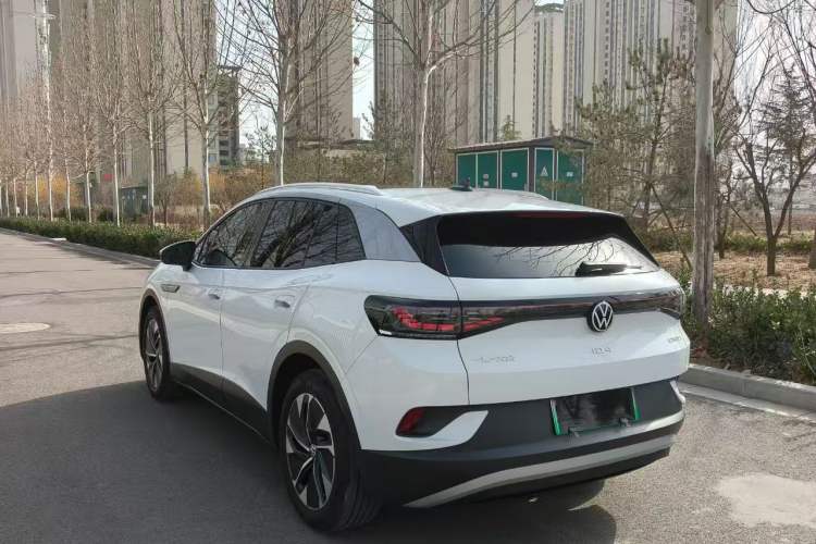 Used Volkswagen ID.4 CROZZ 2022 Standard Range PURE Edition