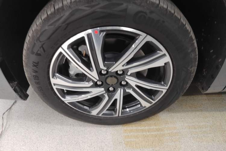 Used SAIC MAXUS Dajia 9 2024 Super Hybrid Ultra-Long Range Forest Edition 7-Seater