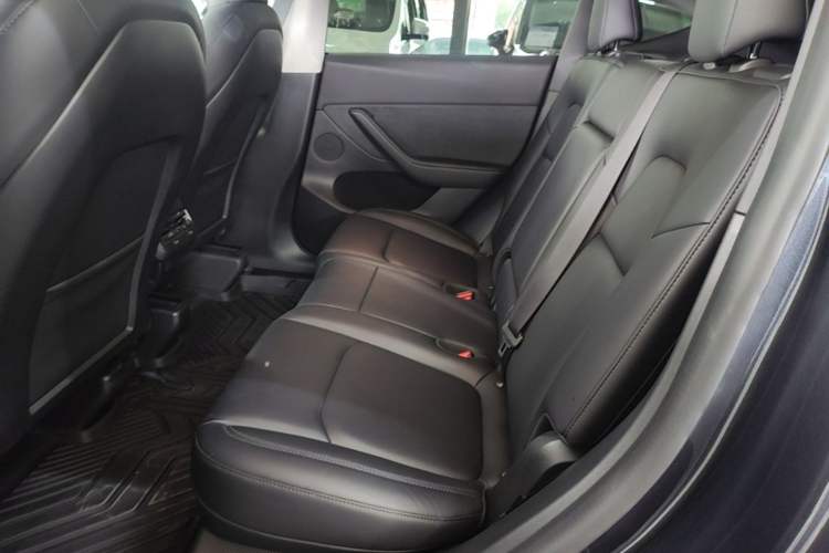 Used Tesla Model Y 2024 Rear-Wheel-Drive Version