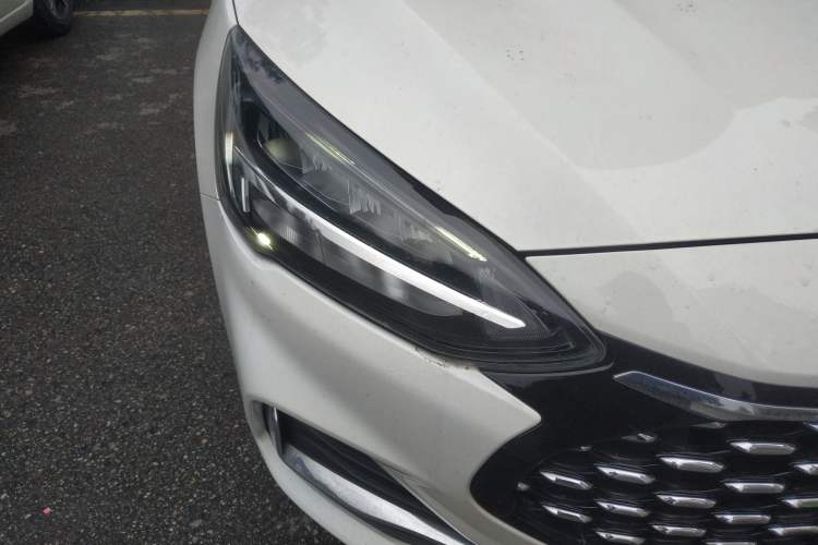 Used Ford Focus 2021 Sedan EcoBoost 180 Automatic Trendy Model