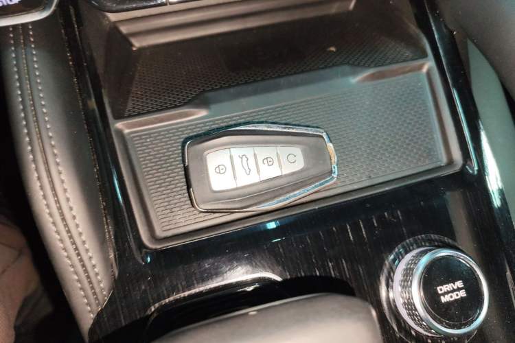 Used Geely Auto Monjaro L 2023 2.0TD High-Power Automatic Two-Wheel Drive Flagship Version