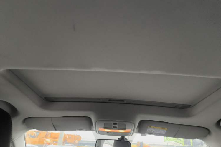 Used Roewe Ei5 2019 Smart Connect Flagship Edition
