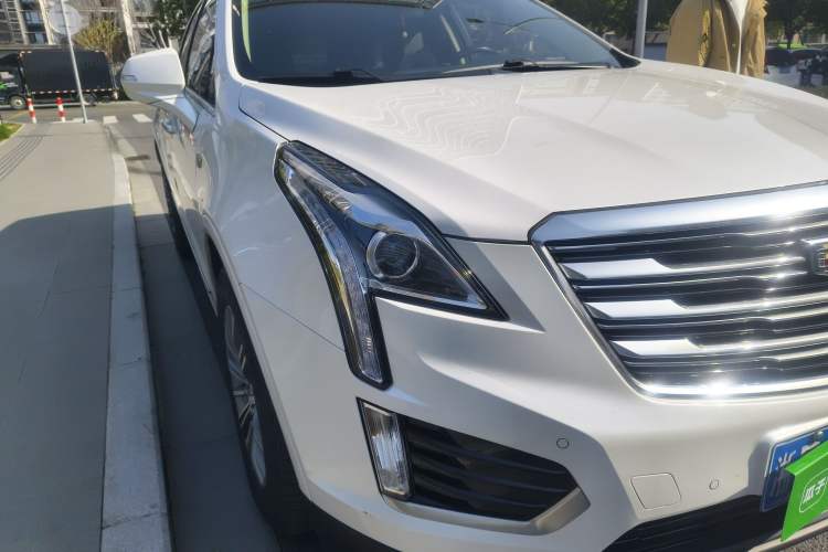 Used Cadillac XT5 2018 25T Luxury Model