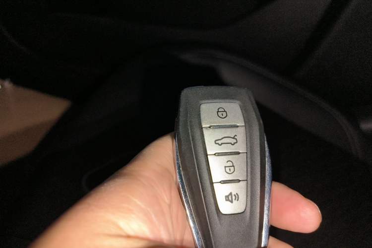 Used Geely Auto Emgrand 2023 4th Generation Champion Edition 1.5L CVT Prestige Model