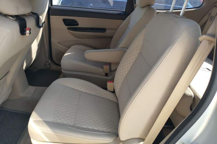 Used Wuling Hongguang 2015 1.5L S1 Standard China V-Emission Standards