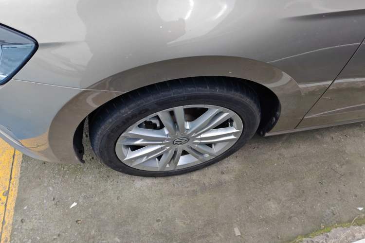 Used Volkswagen Golf Sportsvan 2016 230TSI Automatic Luxury Version