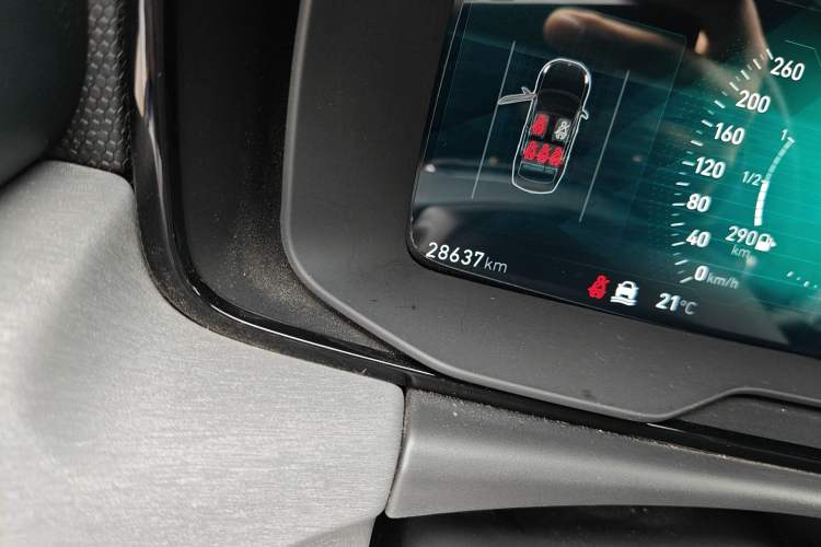 Used Lynk & Co 03 2020 2.0TD Automatic Jing Pro Edition
