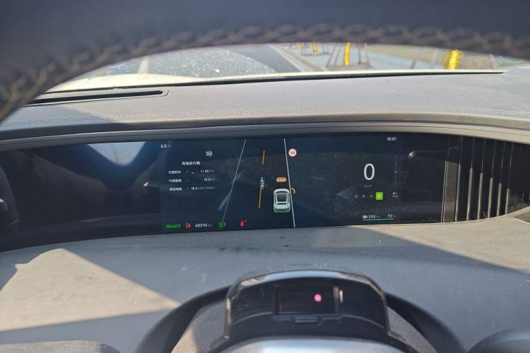 Used Avatr 11 2023 Long-Range Single-Motor Version 5 Seats Instrument Cluster