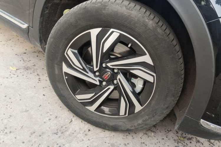 Used Hongqi HS5 2022 Revised Version 2.0T Smart Connect Flagship Edition