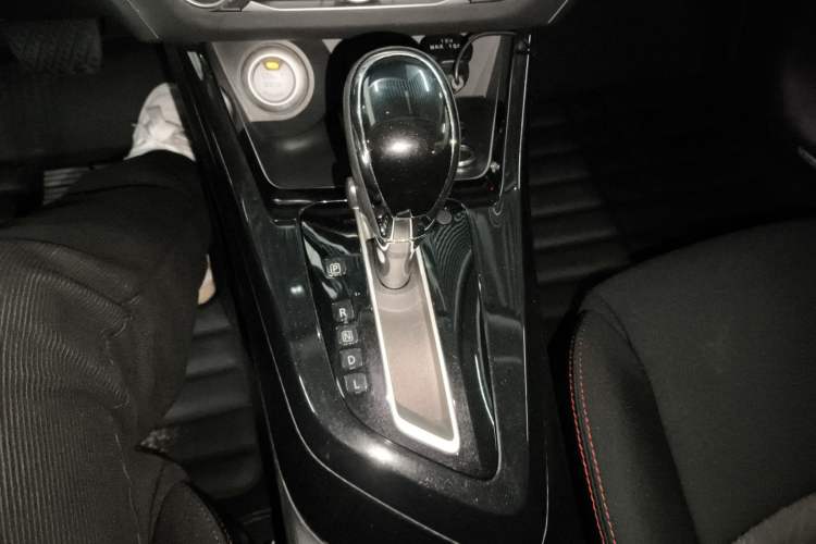 Used Nissan Lannia 2016 1.6L CVT Smart Cool Edition
