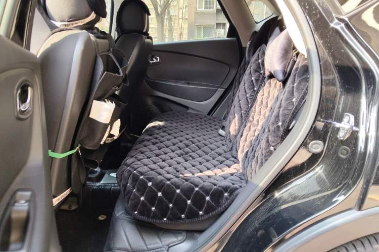 Used Renault Captur 2015 1.2T Automatic Comfort First Edition Left Rear Seat