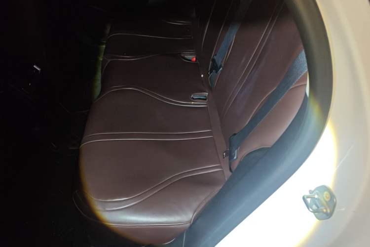 Used BYD Qin PLUS 2021 EV 400KM Leading Comfort Edition