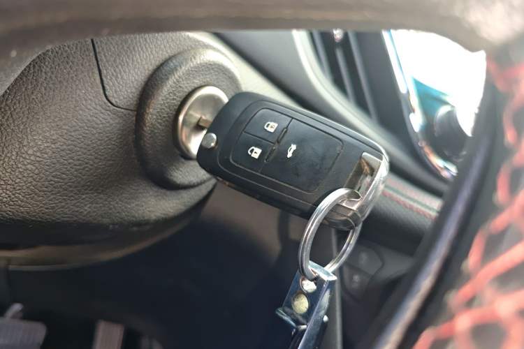 Used Chevrolet Monza 2020 Light Hybrid RS 330T Automatic Comfort Edition Vehicle Key