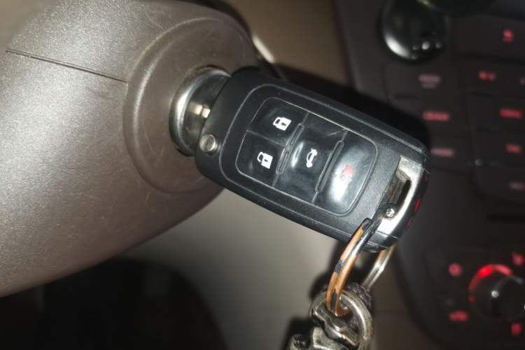 Used Opel Insignia 2013 2.0T Two-Wheel-Drive Luxury Version