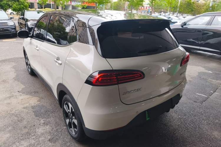 Used Wuling Bingo PLUS 2024 401 km Range 5-Seater Version
