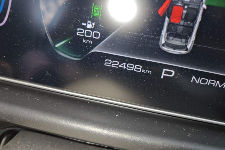 Used ORA Good Cat 2023 401 km Standard Range Prestige Version Lithium Iron Phosphate