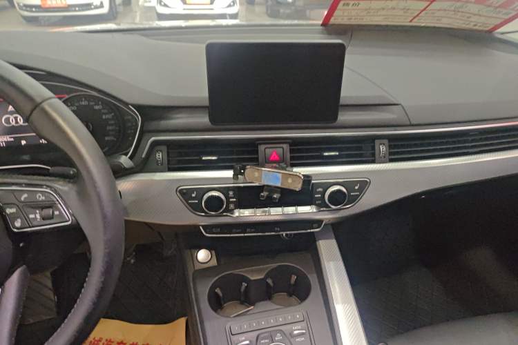 Used Audi A4L 2017 40 TFSI Fashion Model