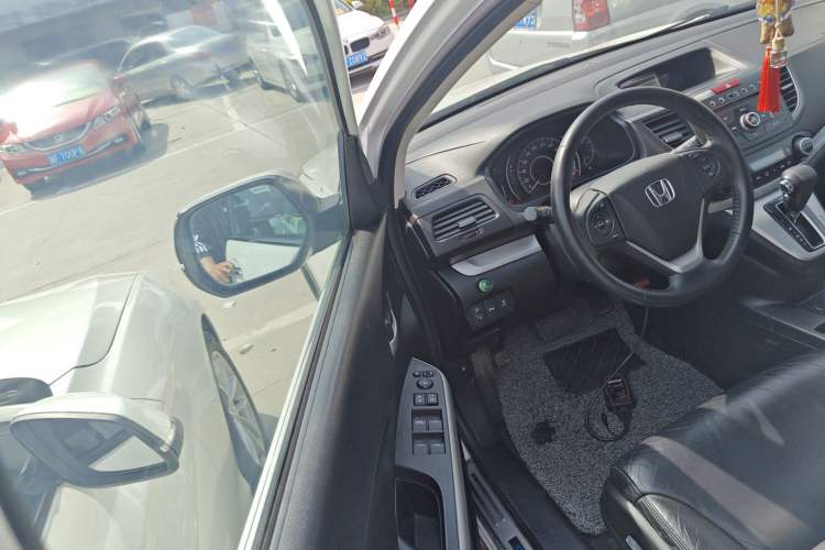 Used Honda CR-V 2013 2.4L two-wheel drive luxury version