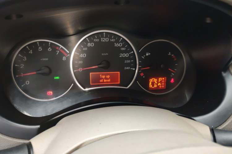 Used Renault Koleos 2010 2.5L 4x4 Comfort Edition Instrument Cluster
