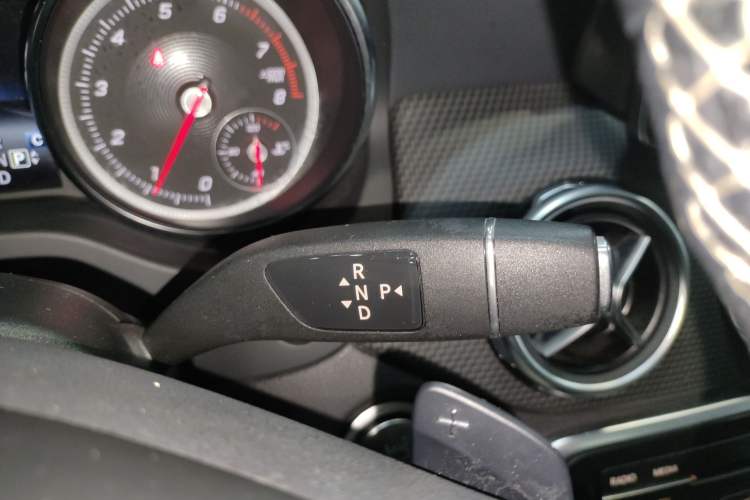 Used Mercedes-Benz GLA 2017 GLA 200 Fashion Model
