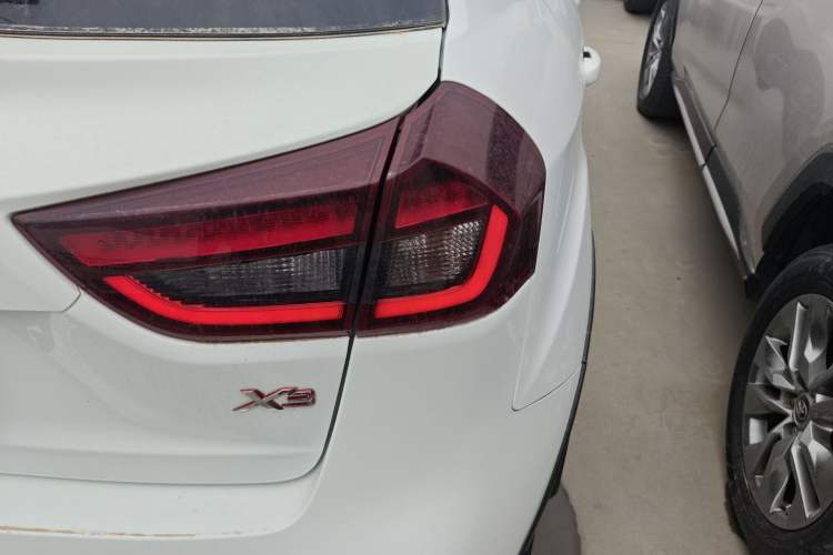 Used Geely Auto Vision X3 2020 1.5L CVT Luxury Model
