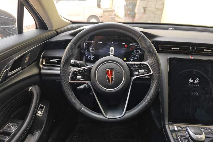 Used Hongqi H5 2024 1.5T DCT Smart Connect Flagship Edition Steering Wheel
