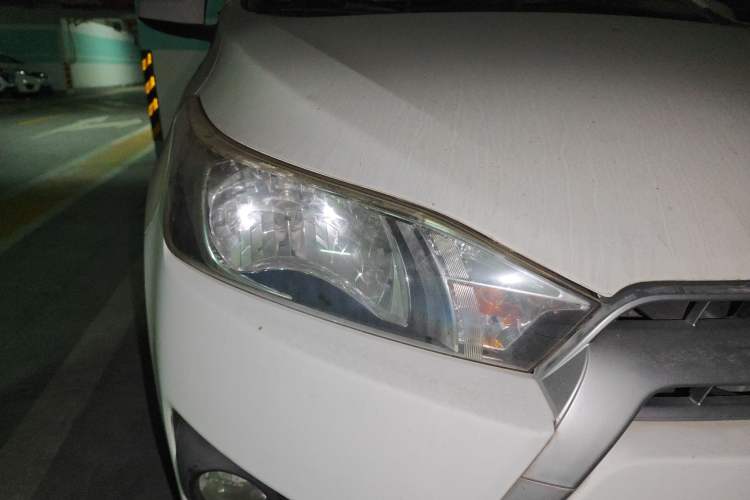 Used Toyota YARiS L Zhi Xuan 2014 1.5G Automatic Xuan Dong Edition Right Front Headlight