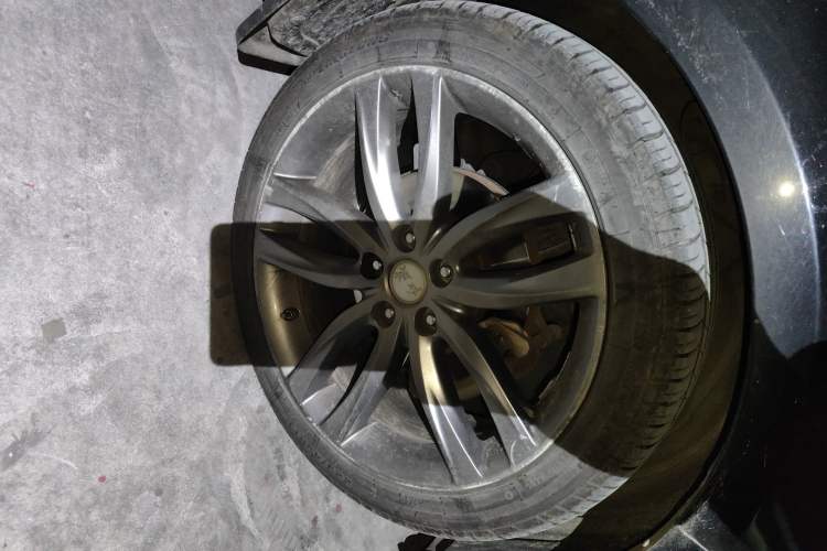 Used Hongqi H5 2018 30TD Smart Connect Dynamic Edition
