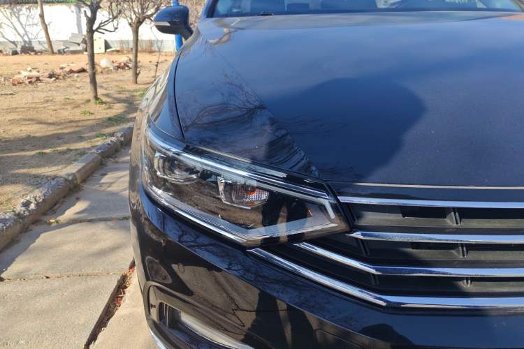 Used Volkswagen Magotan 2020 330TSI DSG Leading Model
