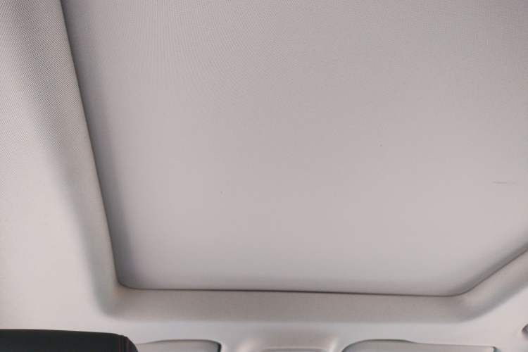 Used Chevrolet Orlando 2020 Light Hybrid Redline 530T Automatic Enjoyment Edition (5+2 Models) Headliner