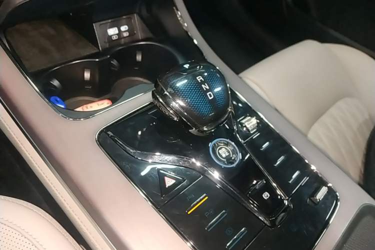 Used BYD Han 2025 DM-i 125KM LiDAR-Powered Intelligent Driving Model
