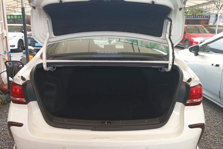 Used BAIC Beijing EU5 2022 Ride-Hailing Edition
