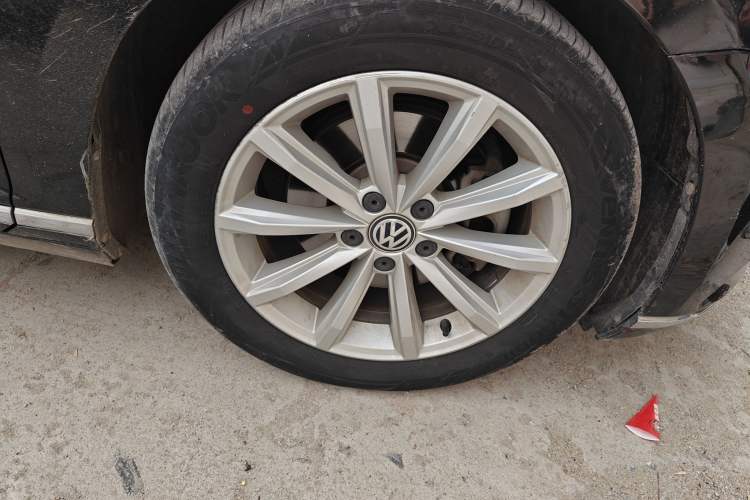 Used Volkswagen Magotan 2019 330TSI DSG Leading Model China VI Standard
