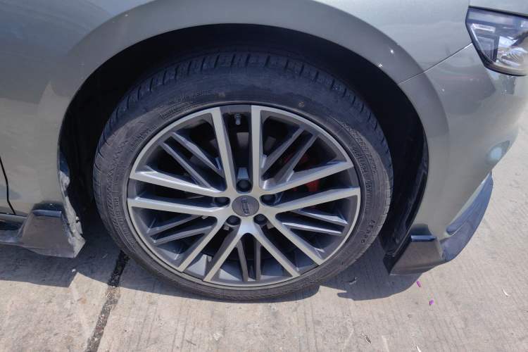 Used Geely Auto Preface 2023 1.5TD Kunlun Edition Right Front Wheel Hub