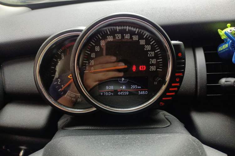 Used MINI 2014 1.2T ONE
