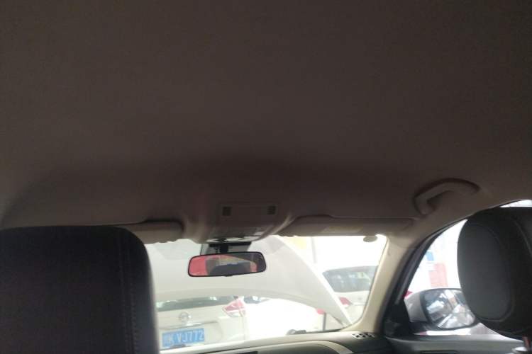 Used Qoros 5 2018 Revised Version 1.6T Automatic Leading Edition