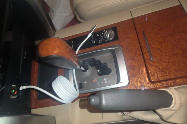 Used Toyota Land Cruiser 2012 4.6L Automatic VX-R
