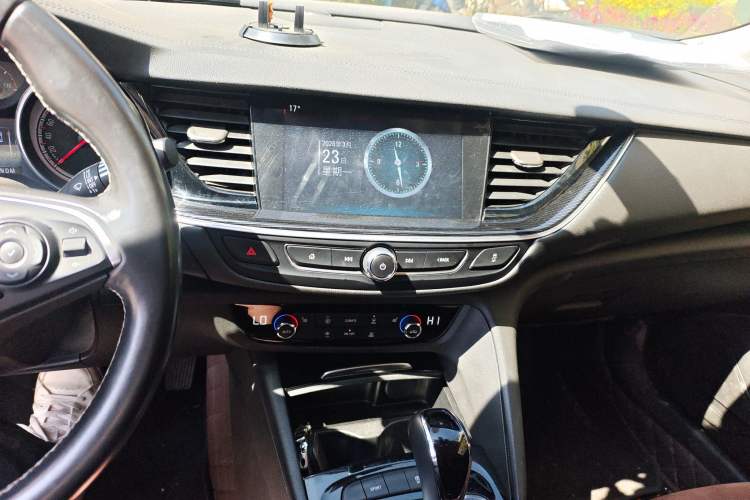 Used Buick Regal 2019 20T Elite Version China VI Standard
