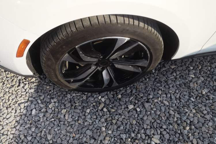 Used SERES SF5 2021 Four-Wheel Drive Freedom Expedition Edition