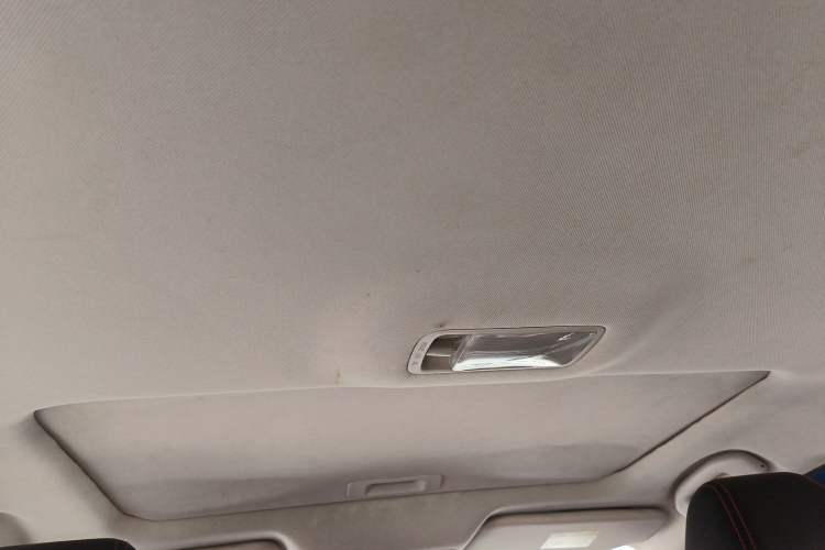 Used Venucia D60 2018 1.6L Manual Smart Connect Elite Edition