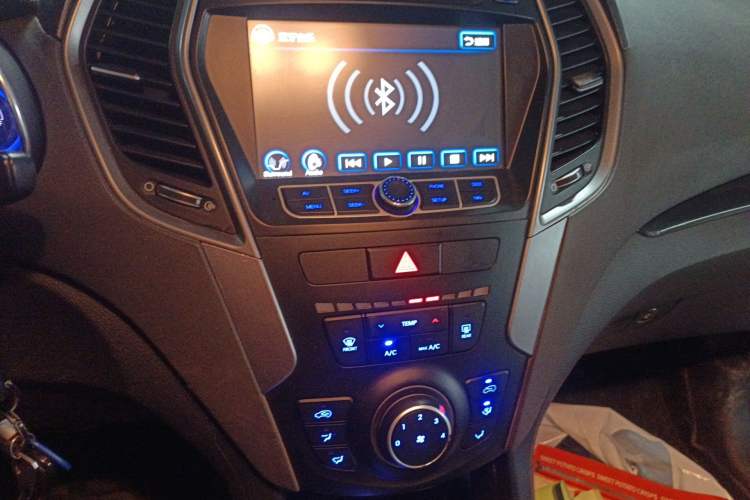 Used Hyundai Santa Fe 2013 2.4L Automatic 2WD Comfort Edition