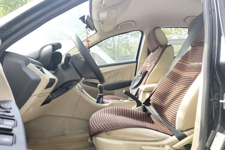 Used Chery Arrizo 7 2013 1.6L Manual Zhi Ling Edition Left Front Seat