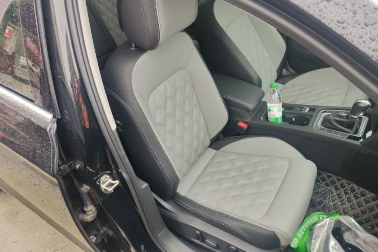 Used Volkswagen Magotan 2023 2 Million Units Limited Edition 280TSI DSG Leading Version