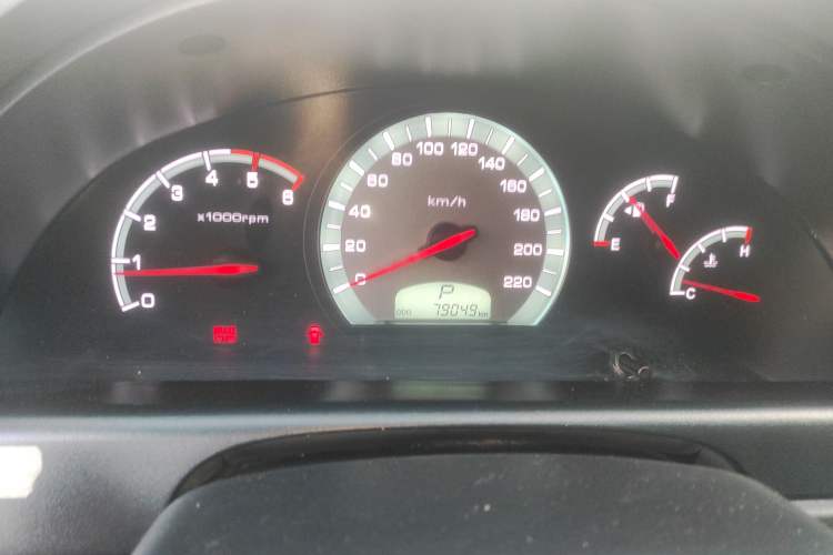 Used SsangYong Rexton W 2014 2.0T Four-Wheel Drive Luxury Navigation Version with 7 Seats