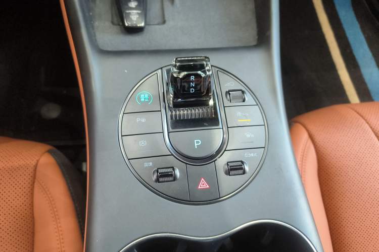 Used BYD Seal 2025 650 Intelligent Driving Version Gear Lever