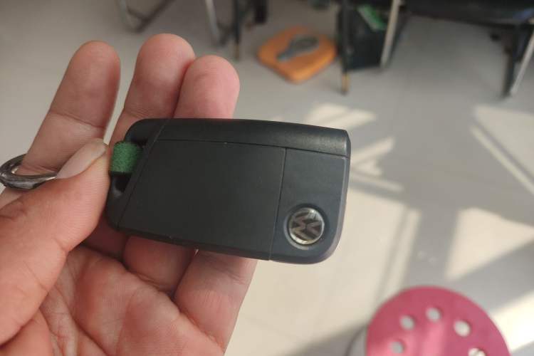 Used Volkswagen T-ROC 2022 280TSI DSG Two-Wheel Drive Comfort PLUS Vehicle Key