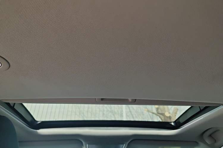 Used Honda Accord 2025 260TURBO Luxury Edition Headliner