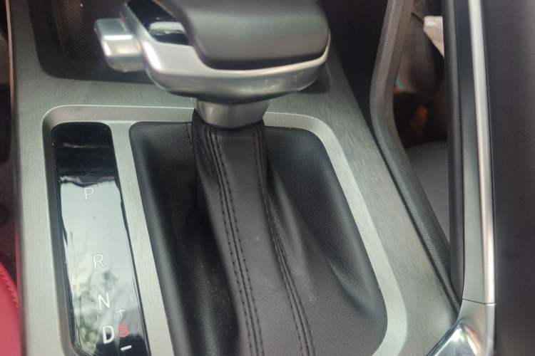 Used CHANGAN CS35PLUS 2021 Blue Whale NE 1.4T DCT Prestige Model
