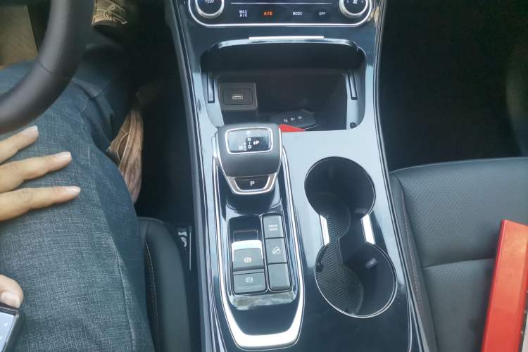 Used FORTHING T5 EVO 2021 1.5TD DCT Diamond Edition
